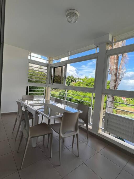 Appartement F4 Petit Bourg Exterior foto